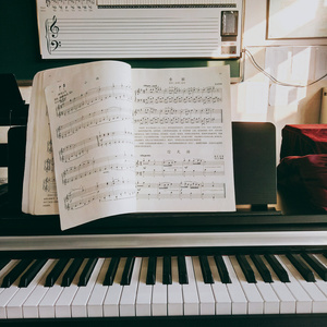 美女老师被我操 91
